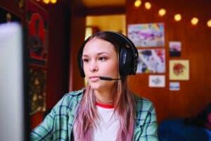 RIG 700 Wireless Gaming Headset Takes Ultra-Lightweight To The Next Level 1 RIG700 Lifestyle Bedroom 01 PLTQ42018 print cmyk https://www.mkaugaming.com/rig-700-wireless-gaming-headset-takes-ultra-lightweight-to-the-next-level-2/