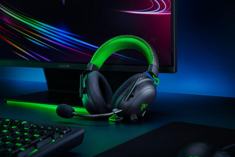Razer Has You Covered For Christmas Gift Ideas 1 razer blackshark v2 se gallery1 1500x1000 2 https://www.mkaugaming.com/razer-has-you-covered-for-christmas-gift-ideas/