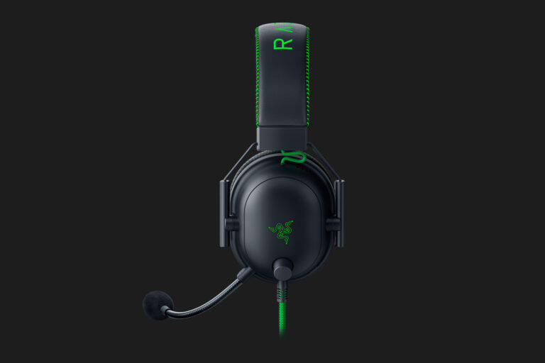 Razer Has You Covered For Christmas Gift Ideas 2 razer blackshark v2 se gallery5 1500x1000 1 https://www.mkaugaming.com/razer-has-you-covered-for-christmas-gift-ideas/
