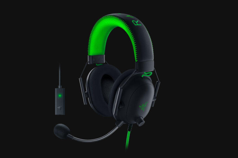 Razer Has You Covered For Christmas Gift Ideas 3 razer blackshark v2 se gallery6 1500x1000 1 https://www.mkaugaming.com/razer-has-you-covered-for-christmas-gift-ideas/