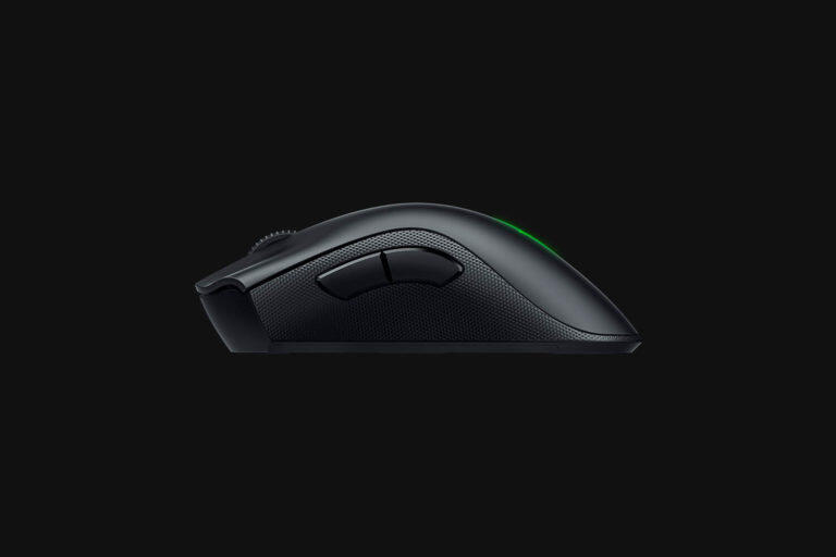 Razer Has You Covered For Christmas Gift Ideas 15 razer deathadder v2 pro gallery 08 https://www.mkaugaming.com/razer-has-you-covered-for-christmas-gift-ideas/
