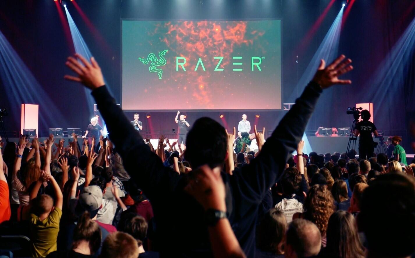 feafaefearerazer https://www.mkaugaming.com/razer-commits-to-a-greener-more-sustainable-future-for-all-to-game-in/