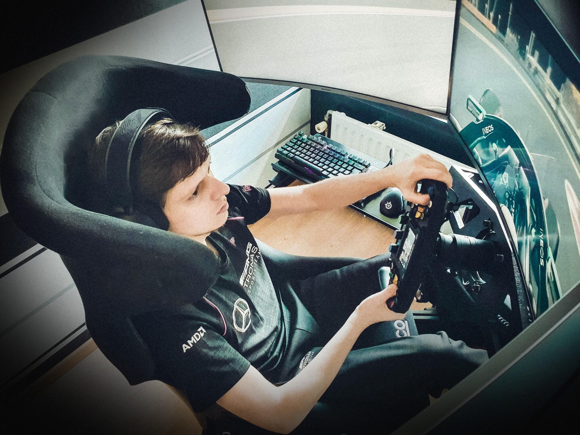 Mercedes-AMG Petronas Esports Team & SteelSeries Join Forces 1 2021 05 12 00265 https://www.mkaugaming.com/mercedes-amg-petronas-esports-team-steelseries-join-forces/