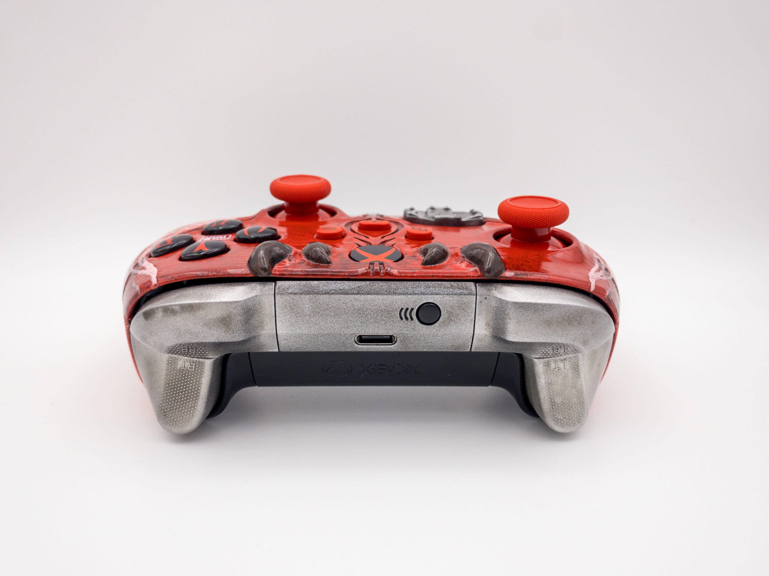 Bethesda & Xbox Party Up With We Are Robots To Create Legendary Themed Controllers For The Elder Scrolls Online: Blackwood 2 APC 0227 hdr scaled https://www.mkaugaming.com/bethesda-xbox-party-up-with-we-are-robots-to-create-legendary-themed-controllers-for-the-elder-scrolls-online-blackwood/