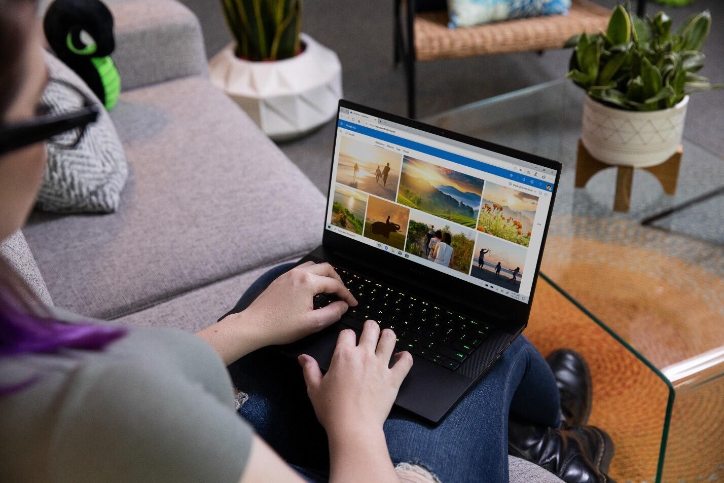 Razer Announces The Ultimate AMD Gaming Laptop: The New Razer Blade 14 4 faefqqq https://www.mkaugaming.com/razer-announces-the-ultimate-amd-gaming-laptop-the-new-razer-blade-14/