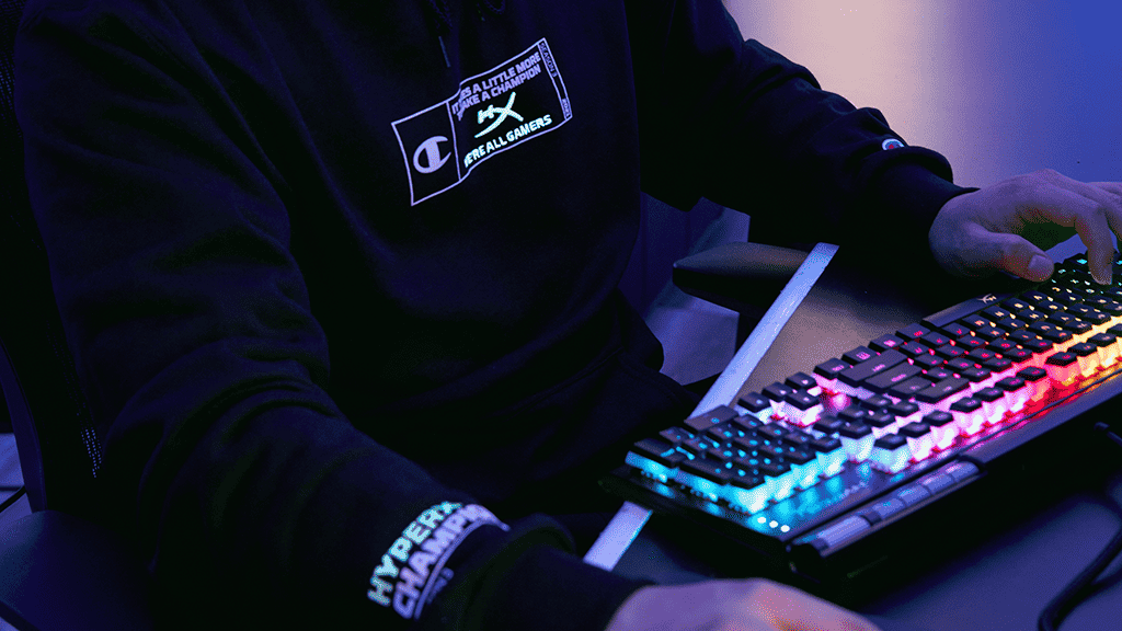 HyperX and Champion Athleticwear Announce Glow In The Dark Apparel Collection 1 HX Champion GLOW tw 5 https://www.mkaugaming.com/hyperx-and-champion-athleticwear-announce-glow-in-the-dark-apparel-collection/