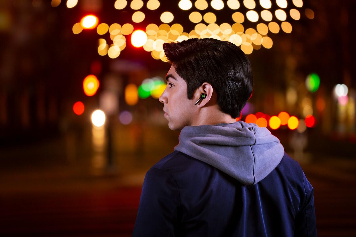 Razer Launches New Hammerhead True Wireless Earbuds Featuring Razer Chroma RGB Lighting & Active Noise Cancellation 4 2021 08 17 00064 https://www.mkaugaming.com/razer-launches-new-hammerhead-true-wireless-earbuds-featuring-razer-chroma-rgb-lighting-active-noise-cancellation/
