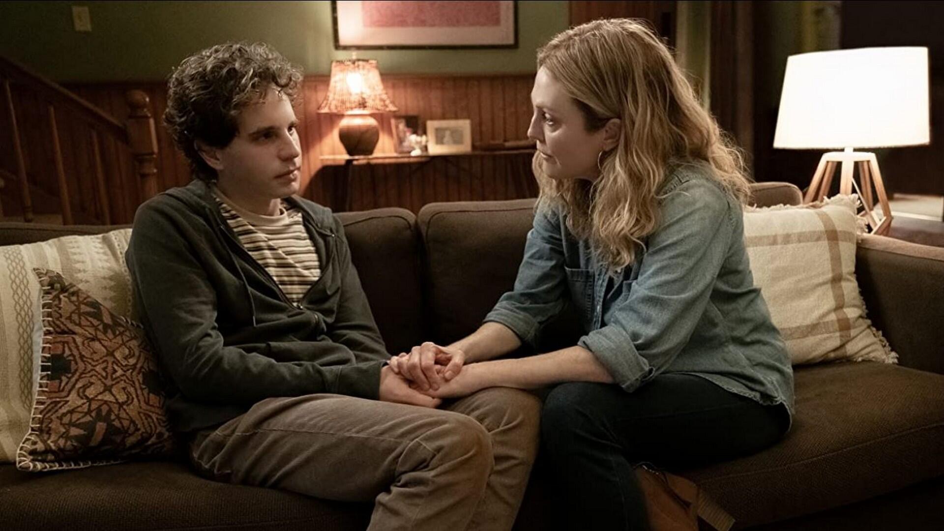 Dear Evan Hansen (2021) - Review 3 2021 12 06 00009 https://www.mkaugaming.com/all-review-list/dear-evan-hansen-2021-review/