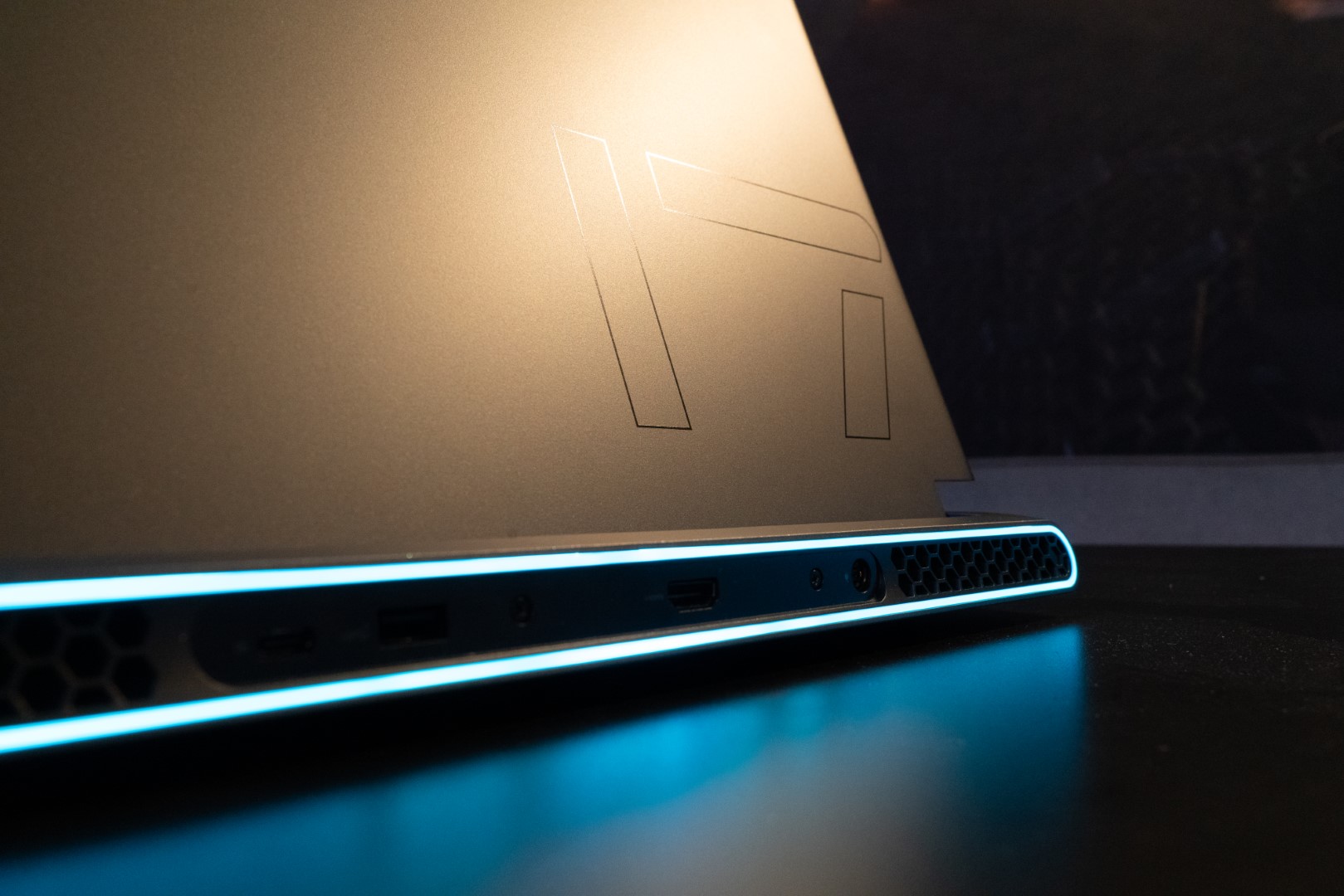 Dell / Alienware Unveil New Gaming Devices Powered by AMD