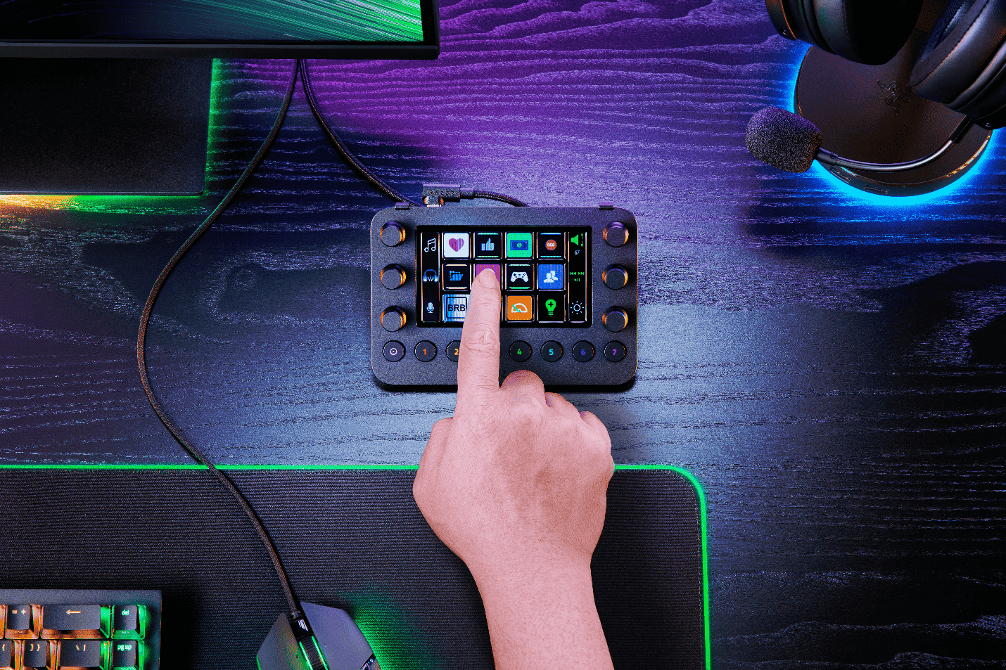 Unlock Instant Control & Infinite Creativity With The Razer Stream Controller 1 Stream Controller 2 https://www.mkaugaming.com/unlock-instant-control-infinite-creativity-with-the-razer-stream-controller/