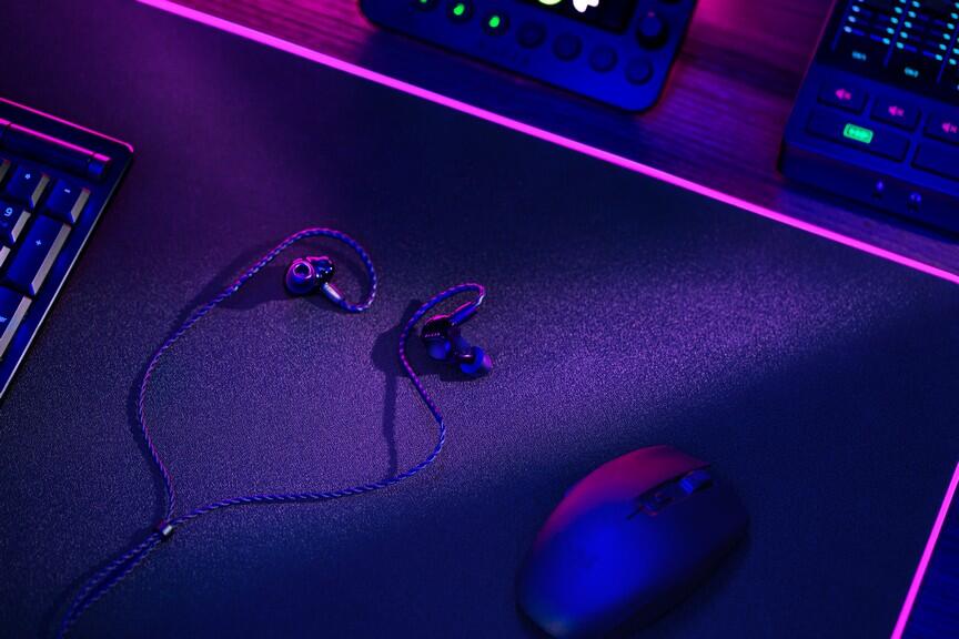 Presenting The RAZER MORAY Ergonomic In-Ear Monitor - THX Certified Sound For Gamers & Streamers 1 2023 07 01 00011 https://www.mkaugaming.com/presenting-the-razer-moray-ergonomic-in-ear-monitor-thx-certified-sound-for-gamers-streamers/
