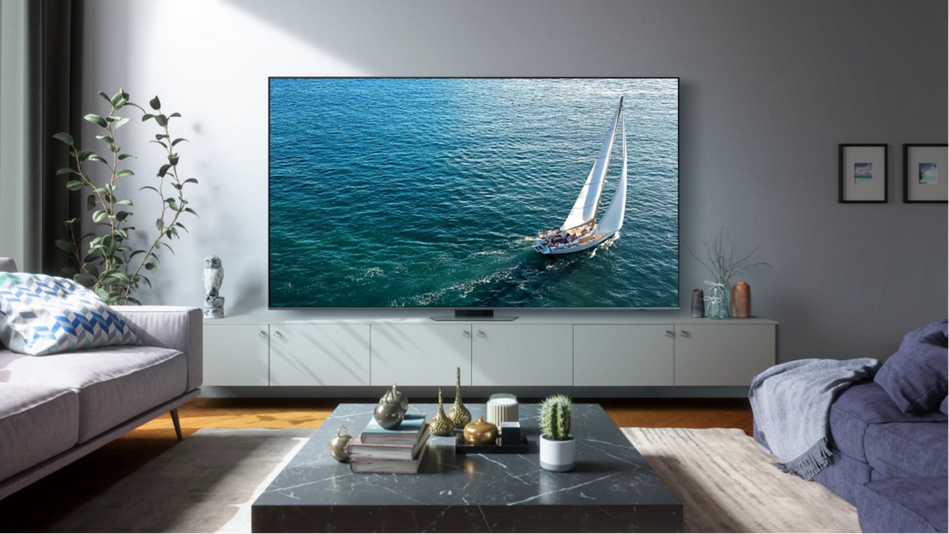 Samsung Supersizes Home Cinema Experiences With New 98-Inch QLED 4K Smart TV