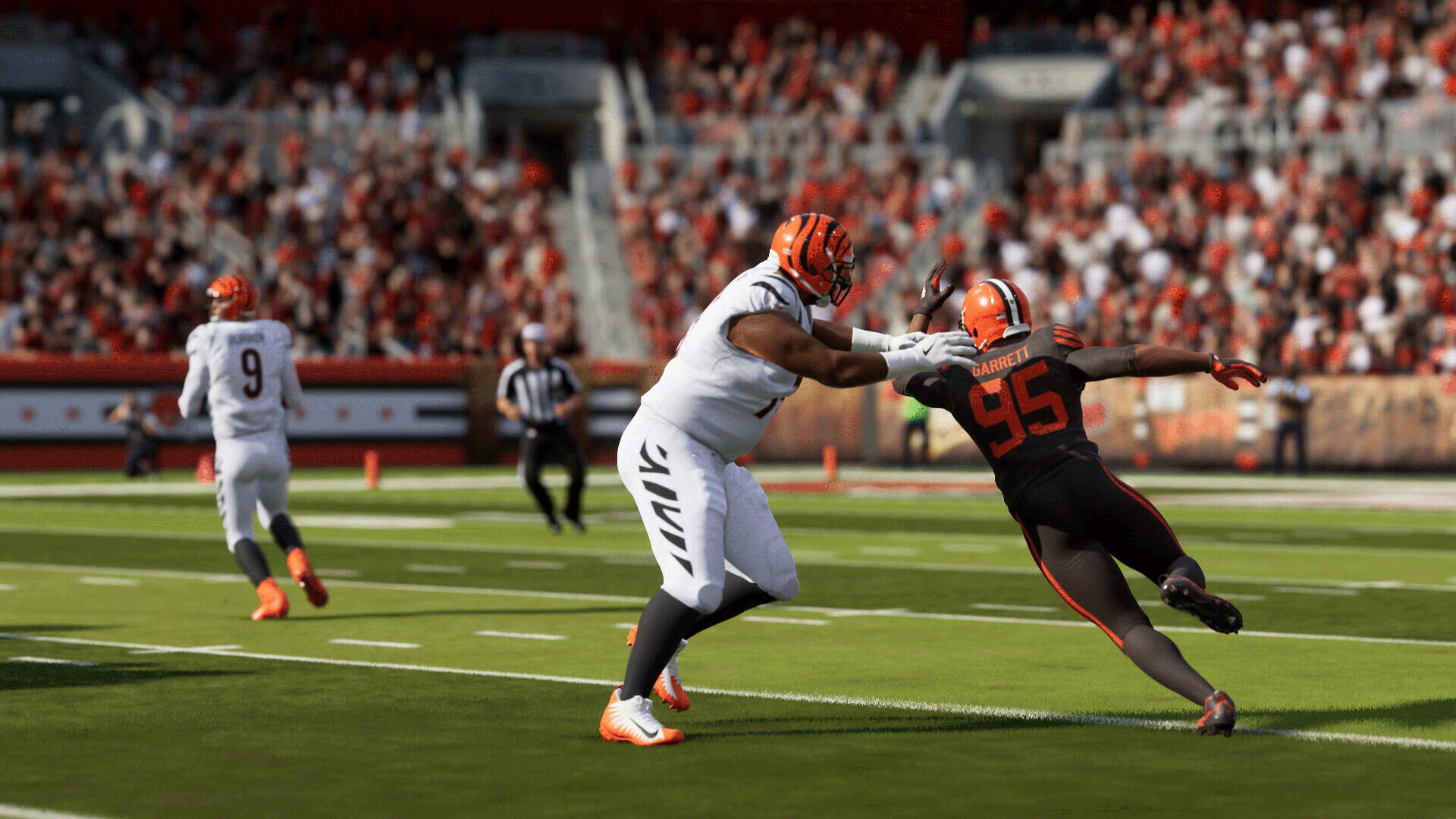 Madden NFL 24 (Xbox Series X) - Review 4 https://www.mkaugaming.com/all-review-list/madden-nfl-24-xbox-series-x-review/