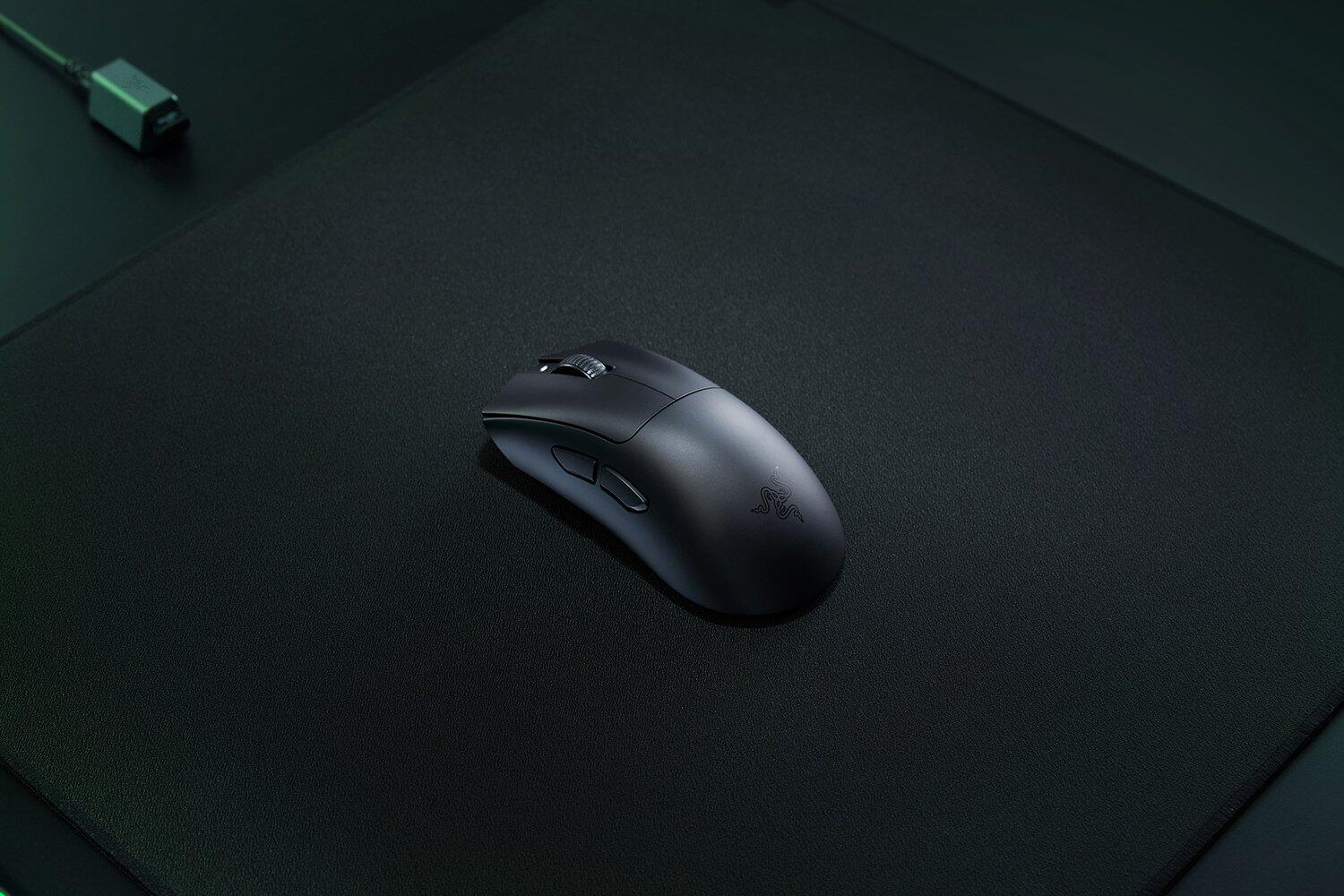Razer DeathAdder V3 HyperSpeed Wireless Gaming Mouse (Hardware) - Review 7 https hybrismediaprod.blob .core .windows.net sys master phoenix images container h59 h7b 9785428475934 240620 deathadder v3 hyperspeed 1500x1000 1 https://www.mkaugaming.com/all-review-list/razer-deathadder-v3-hyperspeed-wireless-gaming-mouse-hardware-review/