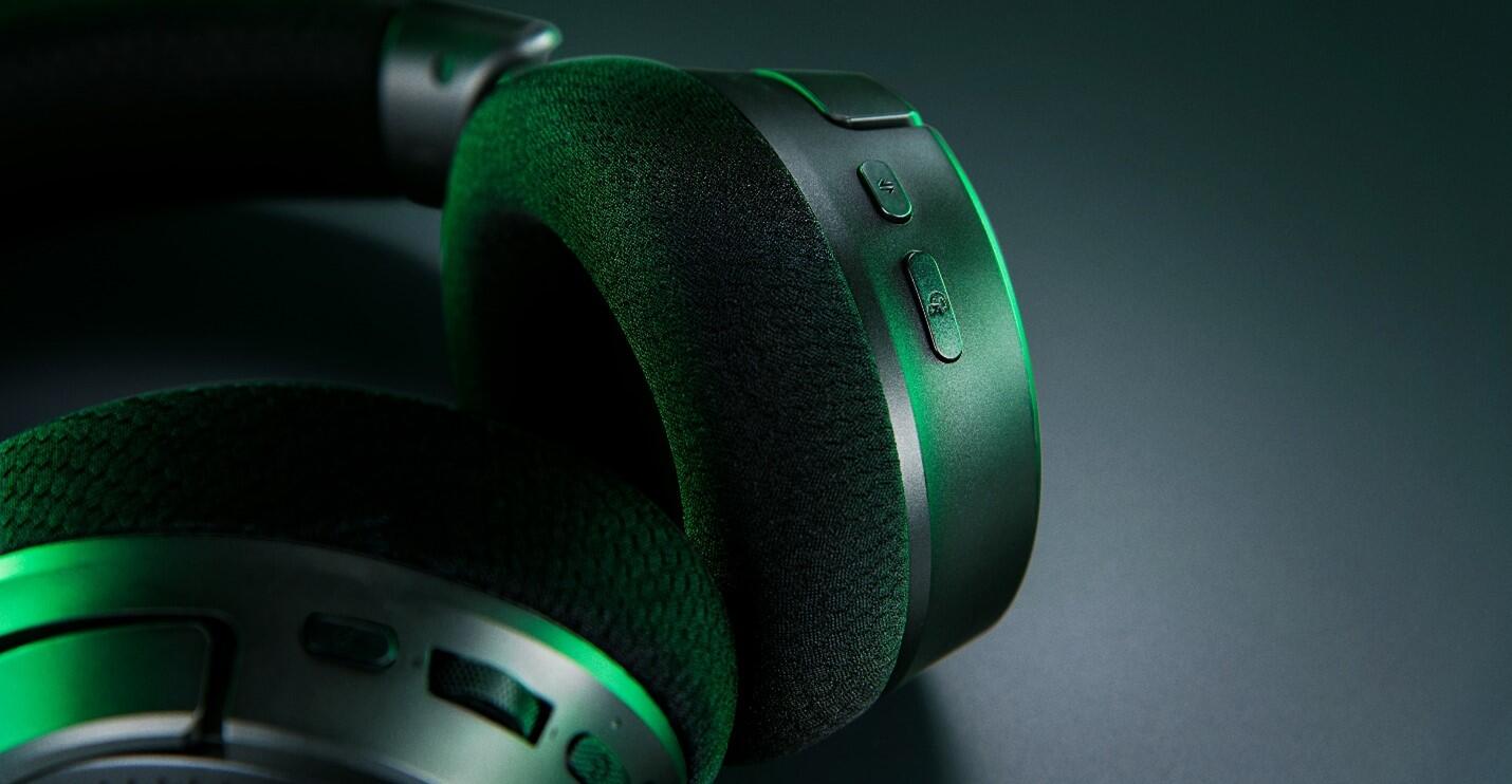 Introducing The Razer Kraken V4 Line – Full Spectrum Audio Immersion Unleashed 3 eeage32 https://www.mkaugaming.com/introducing-the-razer-kraken-v4-line-full-spectrum-audio-immersion-unleashed/