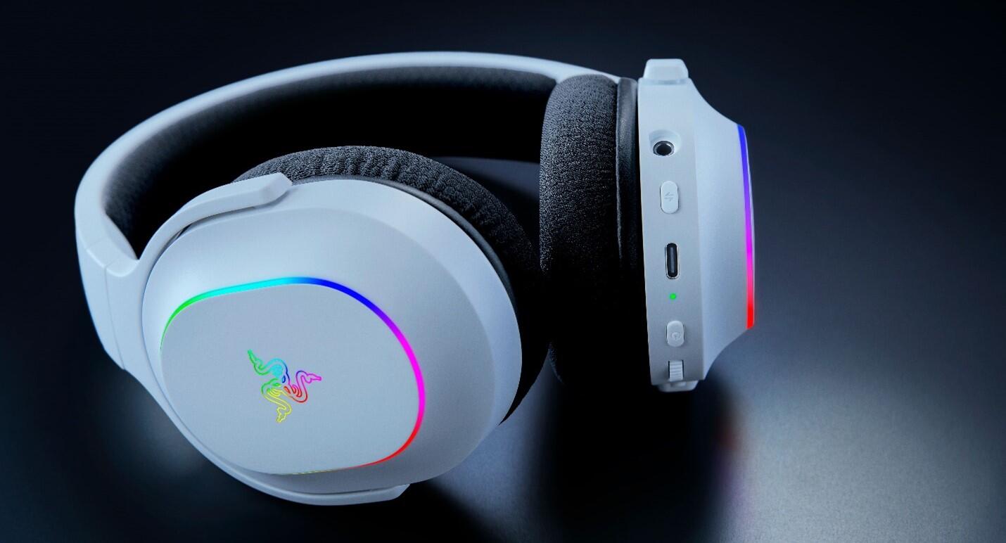 Introducing The Razer Barracuda X Chroma - Wireless Audio Meets Dynamic Illumination 2 Picture2ge https://www.mkaugaming.com/introducing-the-razer-barracuda-x-chroma-wireless-audio-meets-dynamic-illumintion/