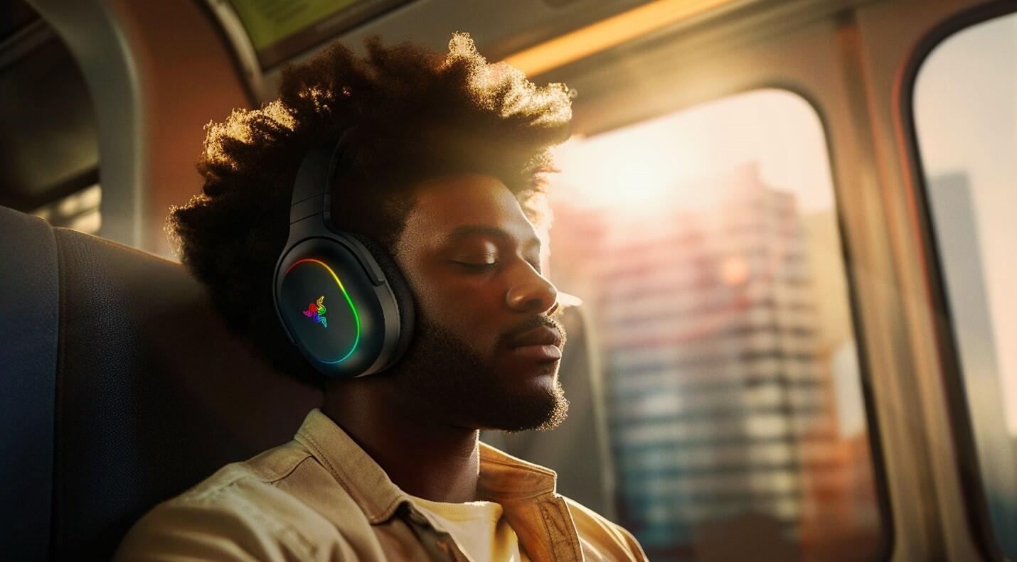 Introducing The Razer Barracuda X Chroma - Wireless Audio Meets Dynamic Illumination 1 Picture3geagg https://www.mkaugaming.com/introducing-the-razer-barracuda-x-chroma-wireless-audio-meets-dynamic-illumintion/