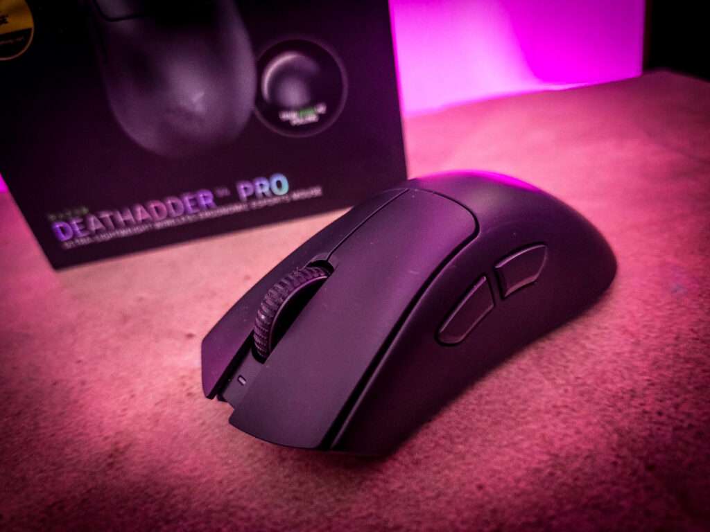 Razer DeathAdder V4 Pro Wireless Mouse (Hardware) - Review 3 PSX 20250723 191836 https://www.mkaugaming.com/all-review-list/razer-deathadder-v4-pro-wireless-mouse-hardware-review/