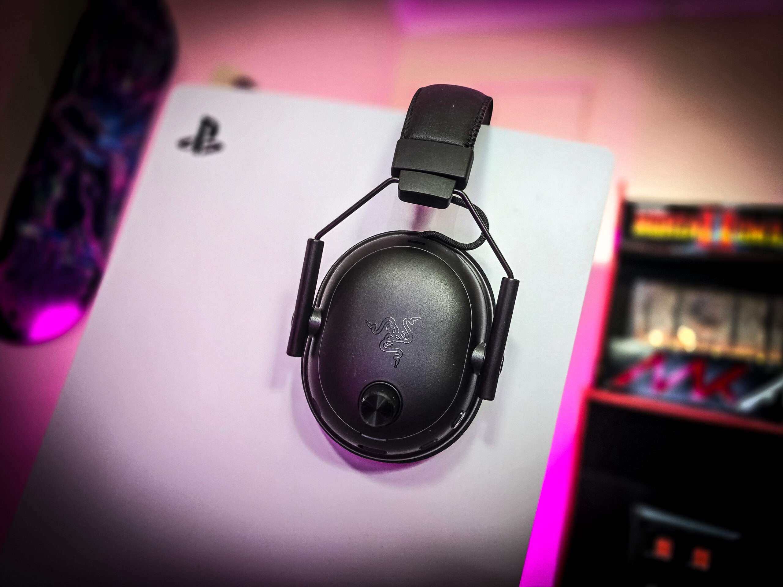Razer BlackShark V3 Pro Wireless Headset (Hardware) - Review 5 PSX 20250810 224809 scaled https://www.mkaugaming.com/all-review-list/razer-blackshark-v3-pro-wireless-headset-hardware-review/