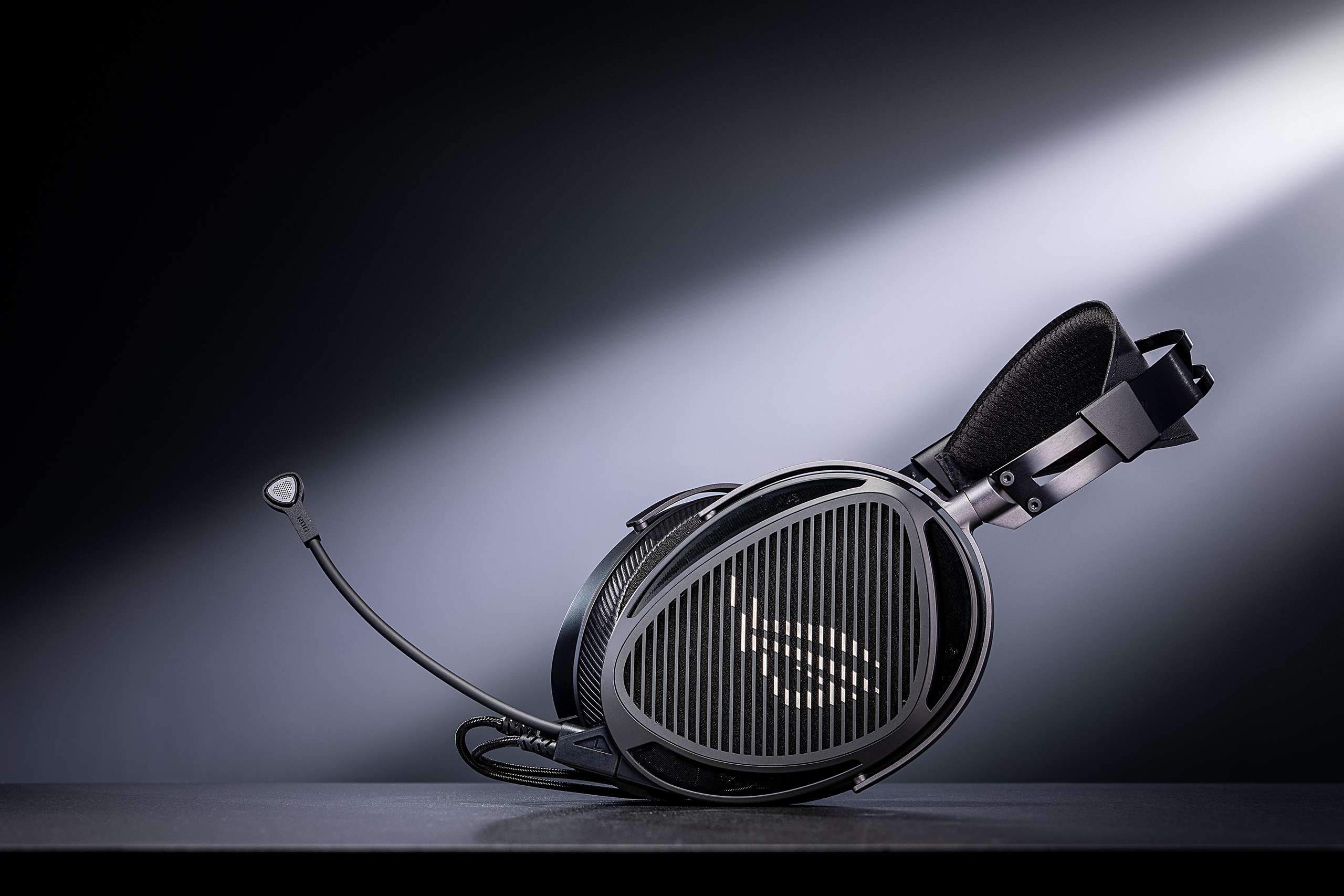 ASUS Republic of Gamers Announces ROG Kithara High-fidelity Planar Magnetic Gaming Headset 1 IMG 0071 https://www.mkaugaming.com/asus-republic-of-gamers-announces-rog-kithara-high-fidelity-planar-magnetic-gaming-headset/