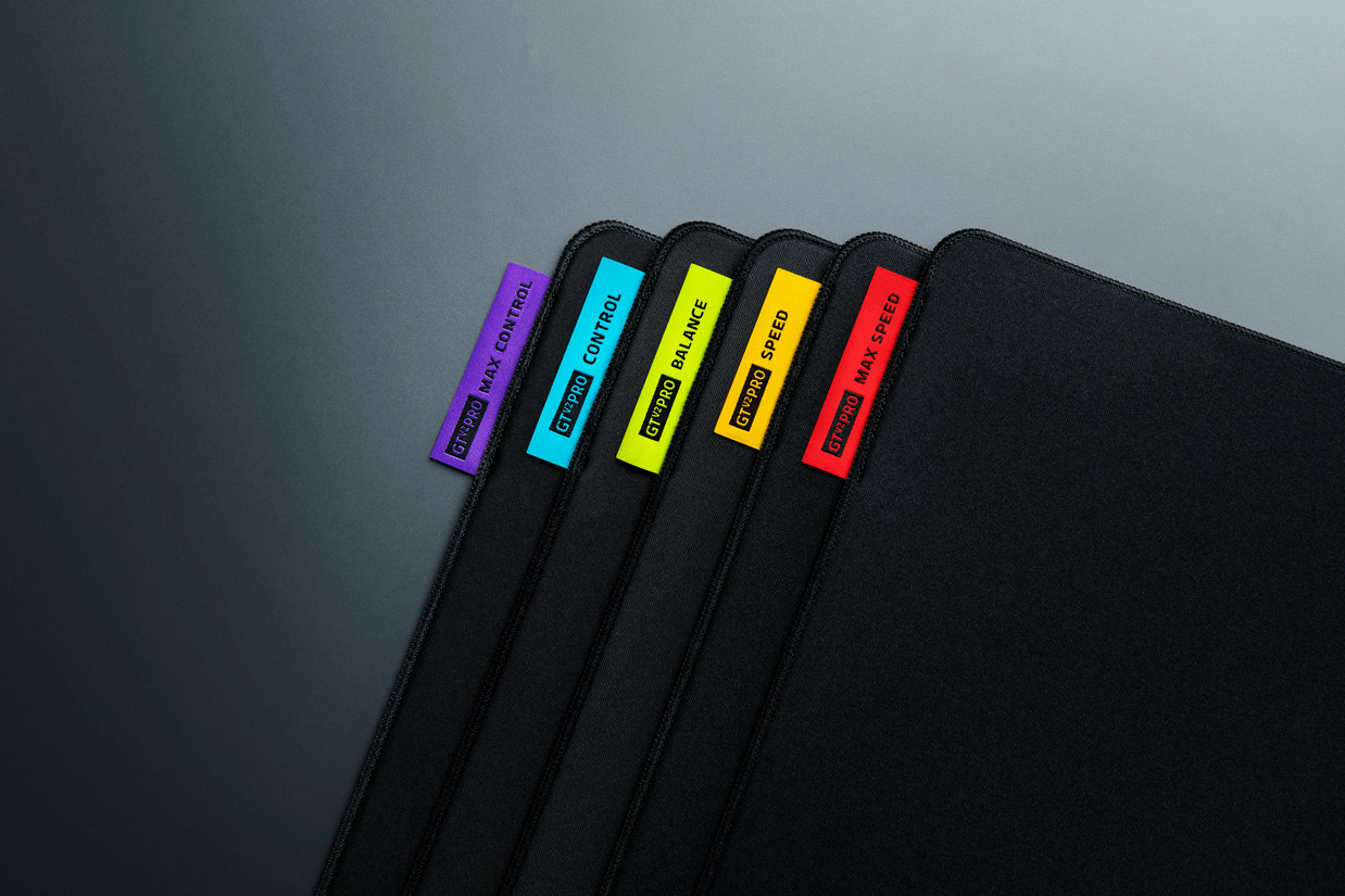 Razer Gigantus v2 Pro Gaming Mat (Hardware) - Review 2 2026 03 25 00001 https://www.mkaugaming.com/all-review-list/razer-gigantus-v2-pro-gaming-mat-hardware-review/