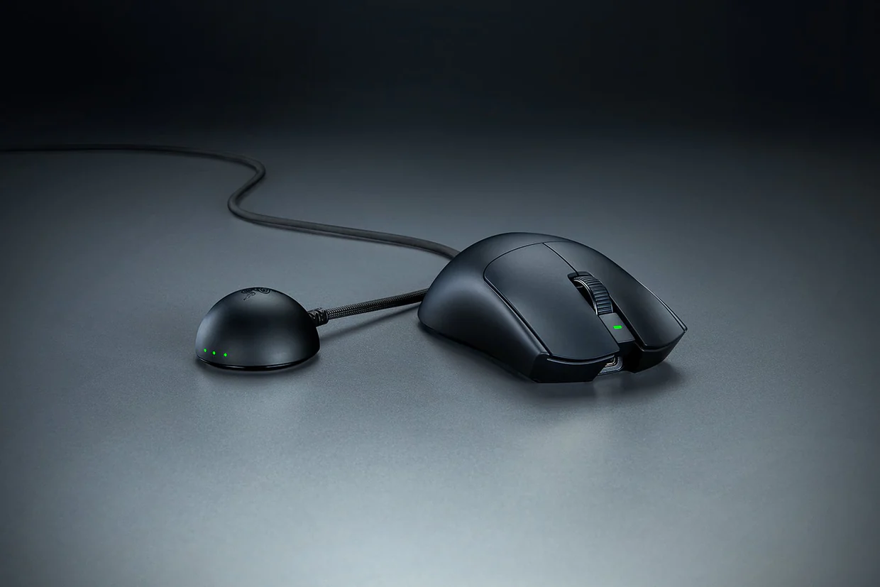 Razer Viper V4 Pro Gaming Mouse (Hardware) - Review 2 https medias p1.phoenix.razer .com sys master phoenix images container h7a h5c 10038664921118 260324 viper v4 pro black 1500x1000 1 2 https://www.mkaugaming.com/all-review-list/razer-viper-v4-pro-gaming-mouse-hardware-review/