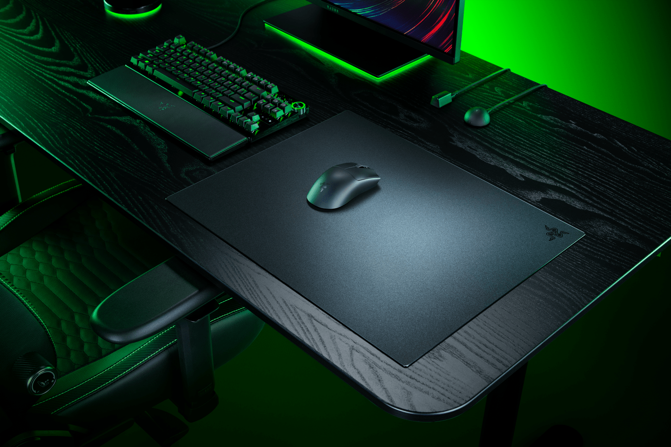 The Razer Atlas Pro: The World’s Thinnest Glass Gaming Mouse Mat 2 2026 04 22 00003 https://www.mkaugaming.com/the-razer-atlas-pro-the-worlds-thinnest-glass-gaming-mouse-mat/