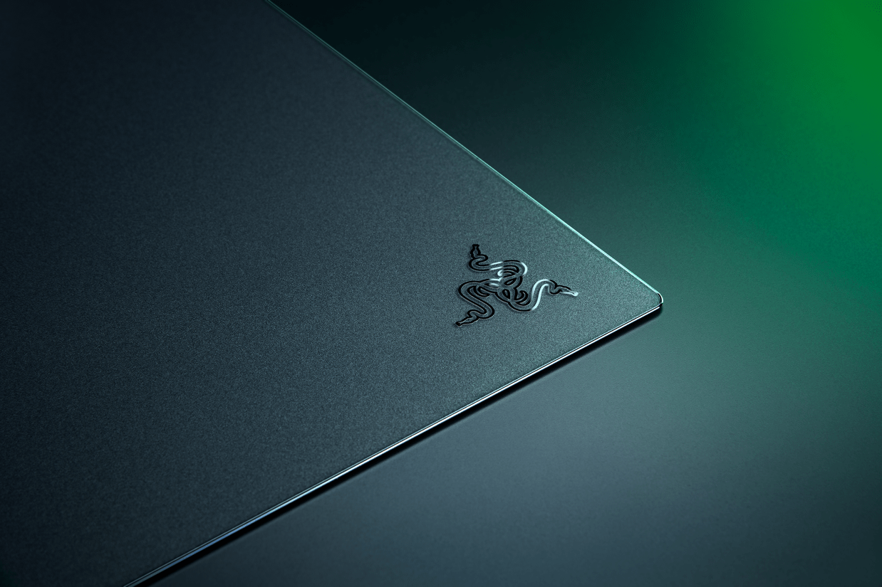 The Razer Atlas Pro: The World’s Thinnest Glass Gaming Mouse Mat 3 2026 04 22 00021 https://www.mkaugaming.com/the-razer-atlas-pro-the-worlds-thinnest-glass-gaming-mouse-mat/